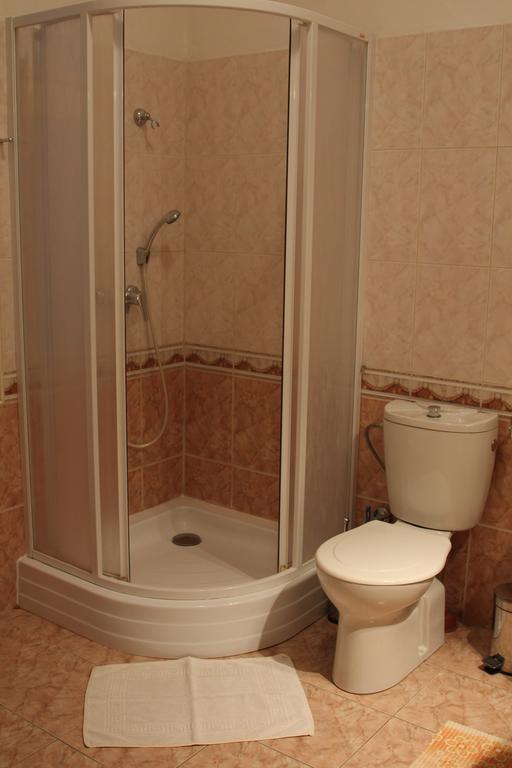 Apartmany Racianska Μπρατισλάβα Δωμάτιο φωτογραφία