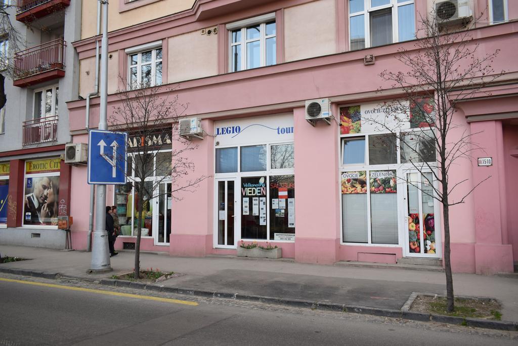 Apartmany Racianska Μπρατισλάβα Εξωτερικό φωτογραφία