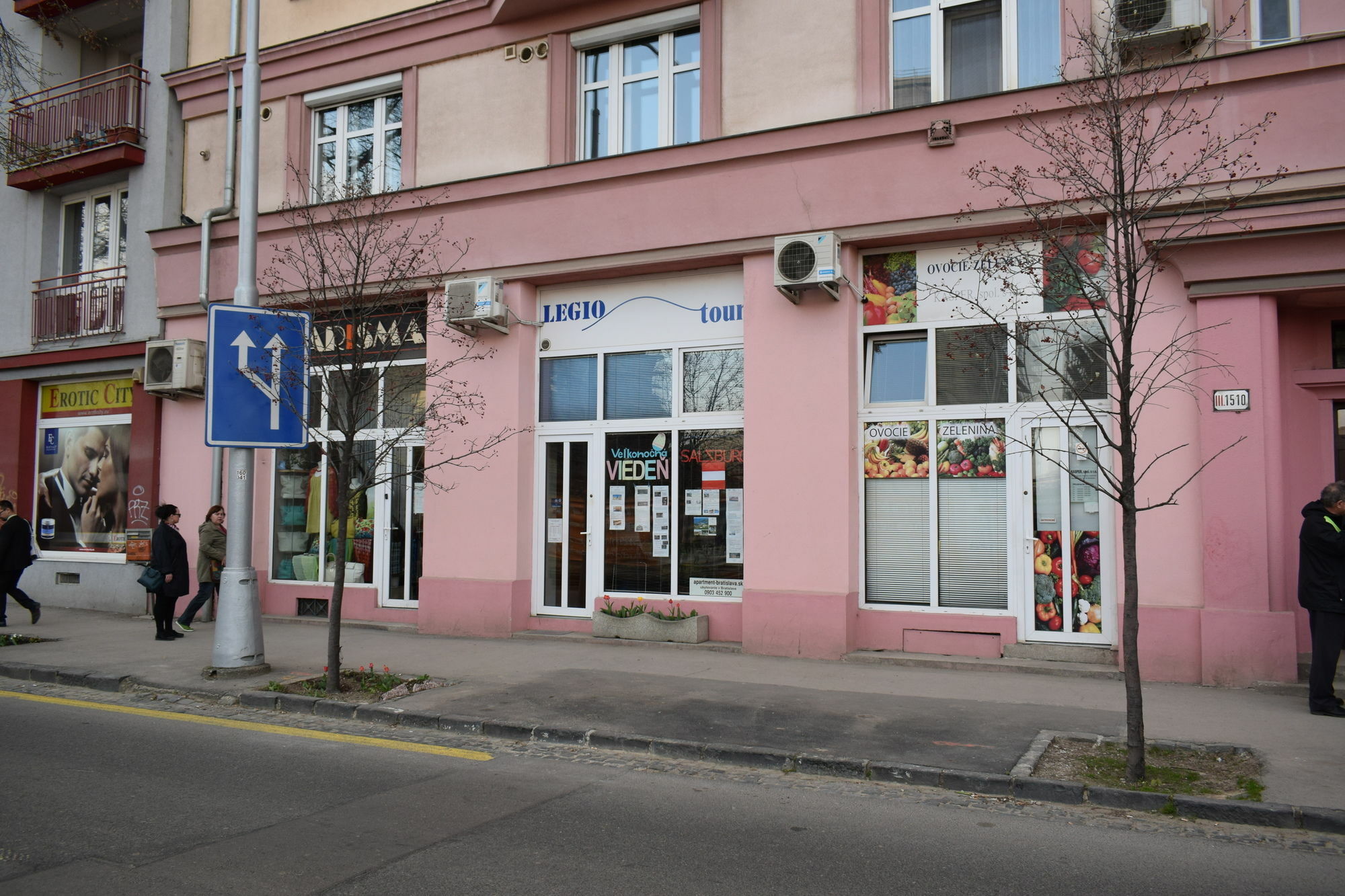 Apartmany Racianska Μπρατισλάβα Εξωτερικό φωτογραφία